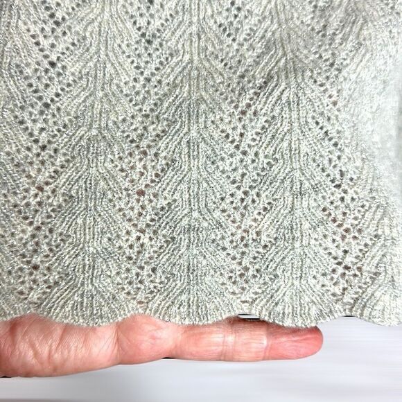 Ann Taylor Cashmere Lace Sweater Gray Silver Sparkly Scalloped Scoop Neck sz Mp - Picture 7 of 13